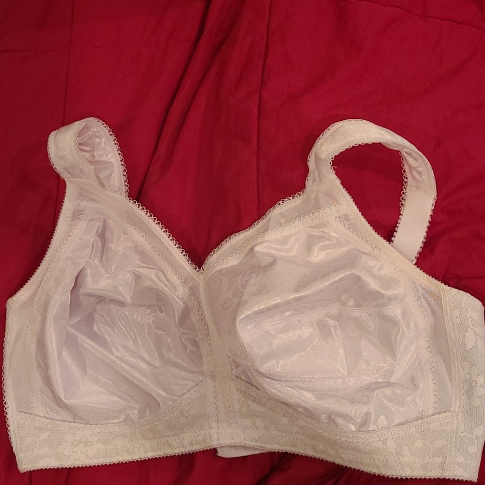 Playtex 18 hr bra 40 DD